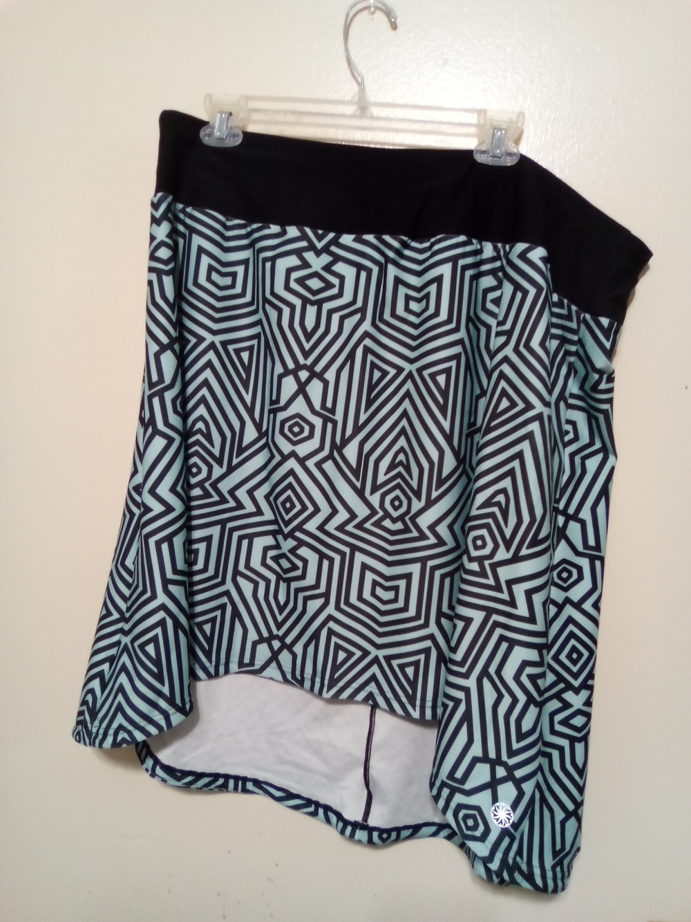 Full Beauty Sport Geometric Black & Mint Strapless Skirt 1x(22/24) A-10